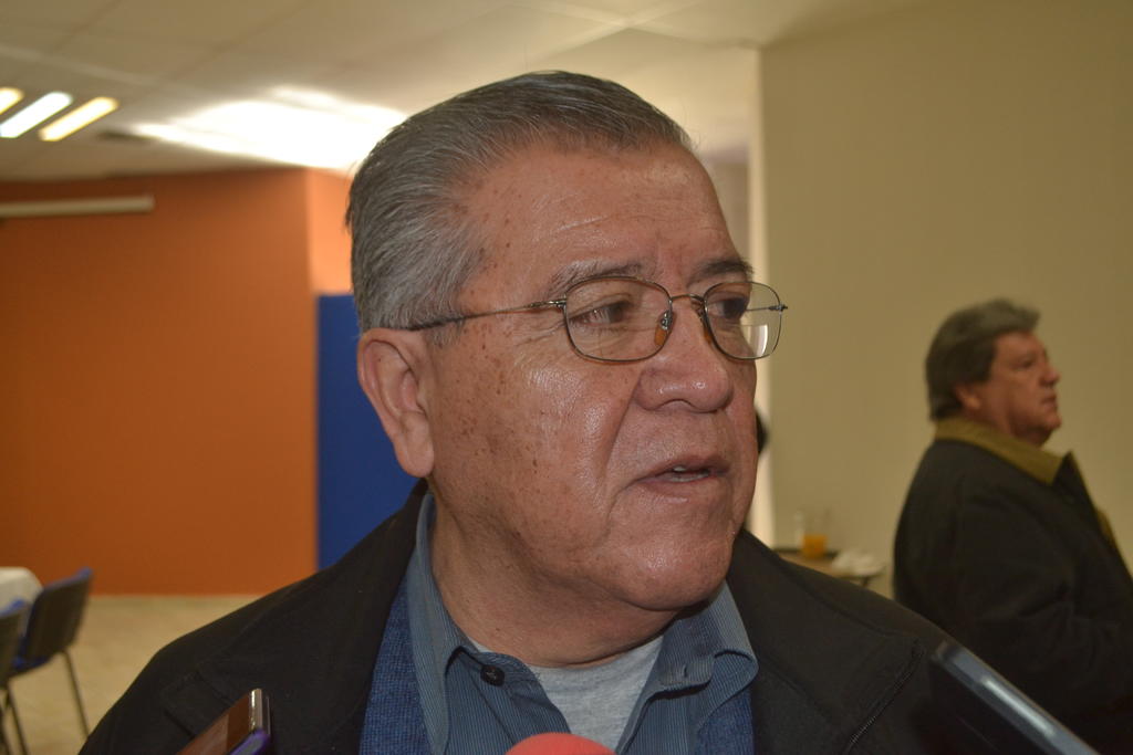 El presidente del Obras y Servicios del Parque Industrial, Osvaldo Juárez Hernández, dijo que se lleva un 30 por ciento de avance en las obras que se realizan con el recurso del Impuesto Sobre Nóminas de 2019. (ARCHIVO)
