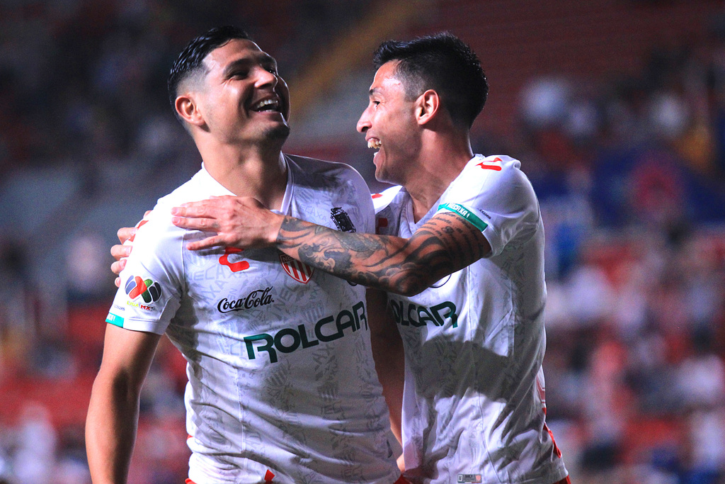 Maximiliano Salas anotó doblete anoche ante Veracruz.