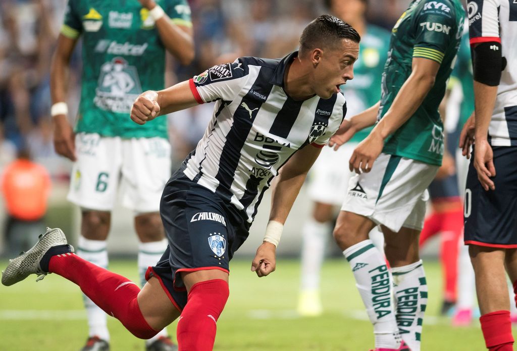 El argentino Rogelio Funes Mori brilló anotando dos goles en la remontada de los Rayados de Monterrey ante los Esmeraldas de León.