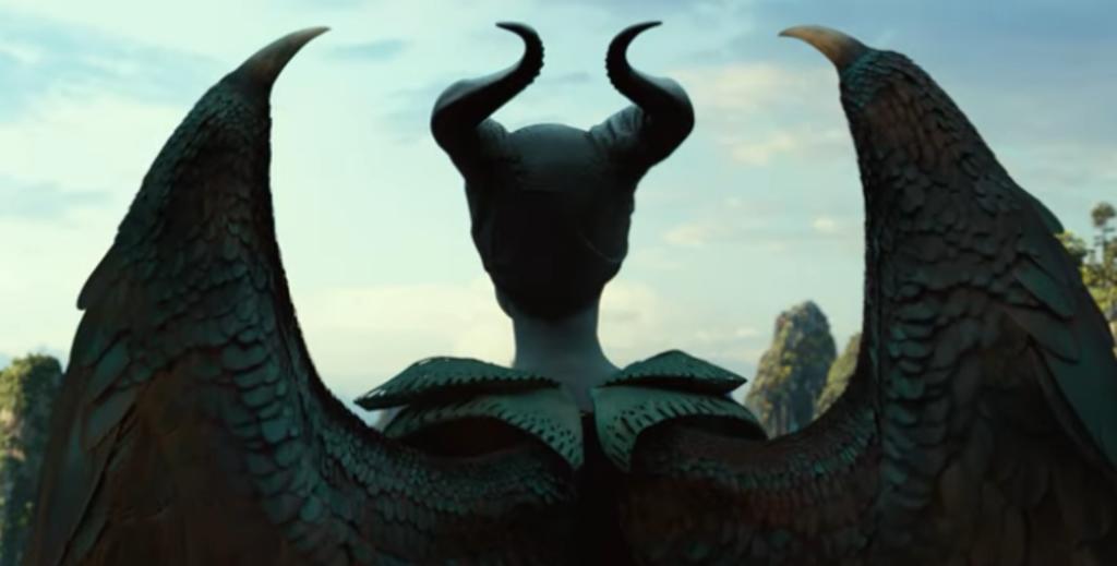 Disney Studios compartió una imagen en Instagram del poster oficial de Maléfica, anunciando nueva fecha de estreno del filme. (ESPECIAL) 
