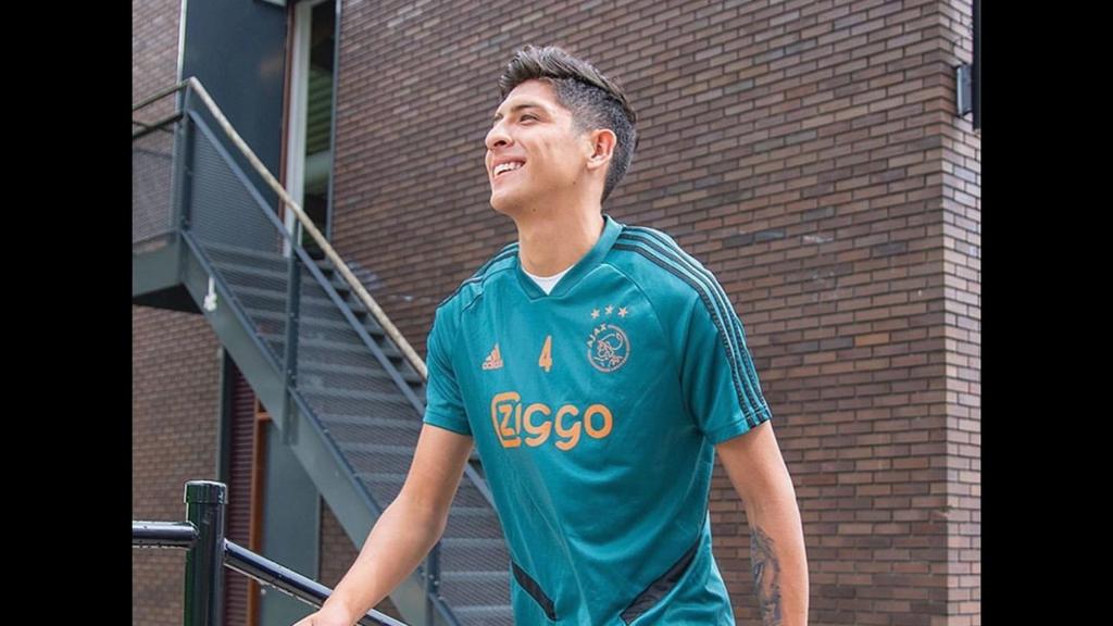 Edson Álvarez podría debutar con el Ajax de Holanda este martes cuando visite al PAOK de Grecia. (ESPECIAL)