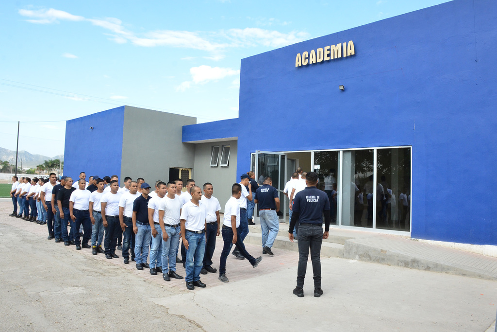 Buscan concretar la certificación federal de la Academia de Policía de Torreón. (FERNANDO COMPEÁN)