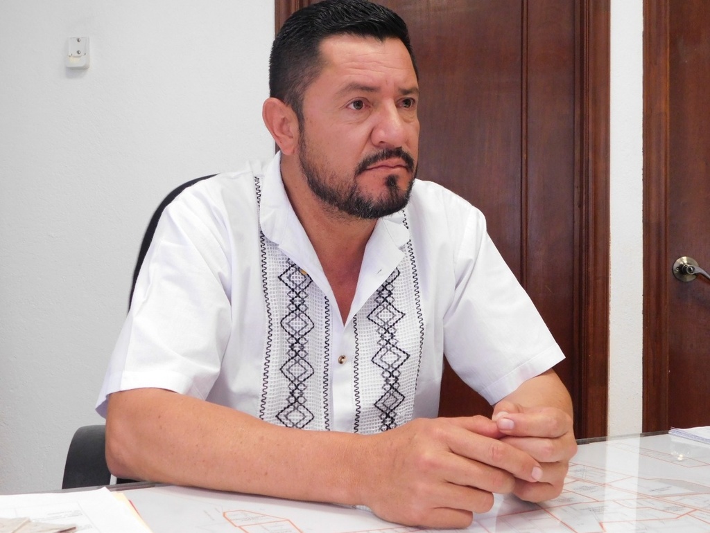 El alcalde Horario Piña rechazó haberse aprobado un bono especial y dijo que se trataba de recursos de apoyo a la ciudadanía. (EL SIGLO DE TORREÒN / BEATRIZ SILVA)