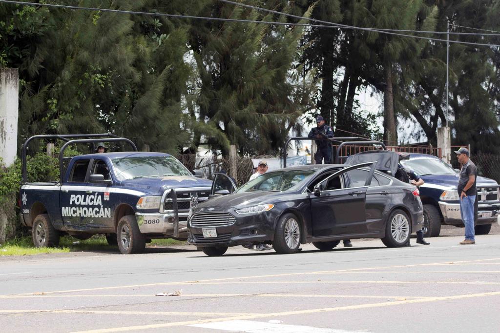  Elementos de las policías de Michoacán, Ministerial y de Seguridad Pública realizaron operativos de vigilancia. (EL UNIVERSAL)