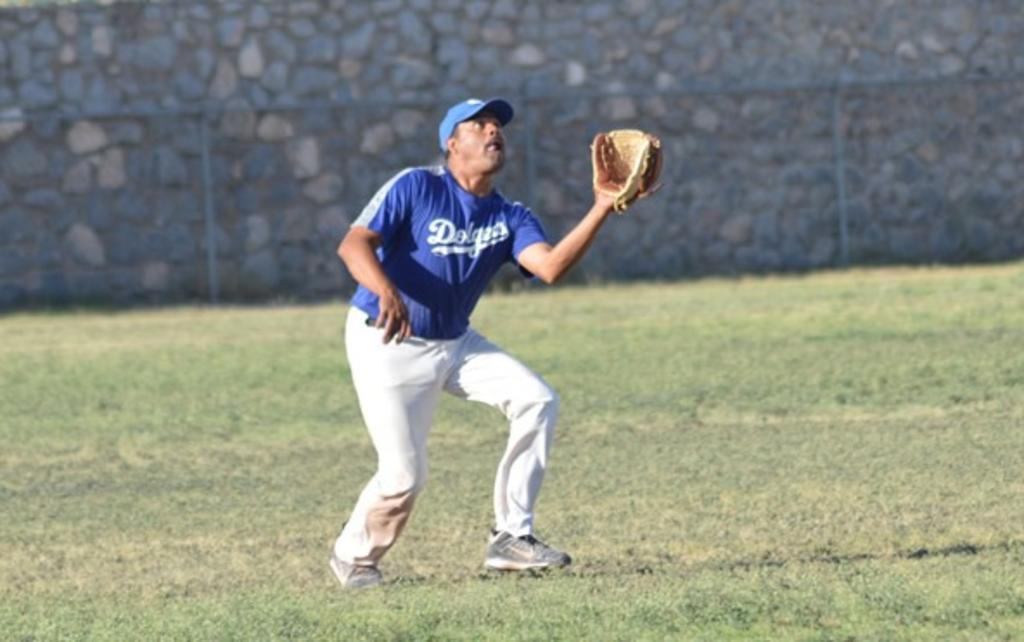 La temporada “Primaveral 2019” en la Liga de Beisbol de Veteranos de La Laguna vivió sus primeros juegos del playoff semifinal. (ARCHIVO)
