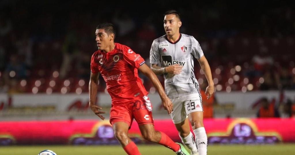 Los Rojinegros sumaron de a tres en el Puerto Jarocho, ante un rival directo en la lucha por el descenso en la Liga MX. (ESPECIAL)