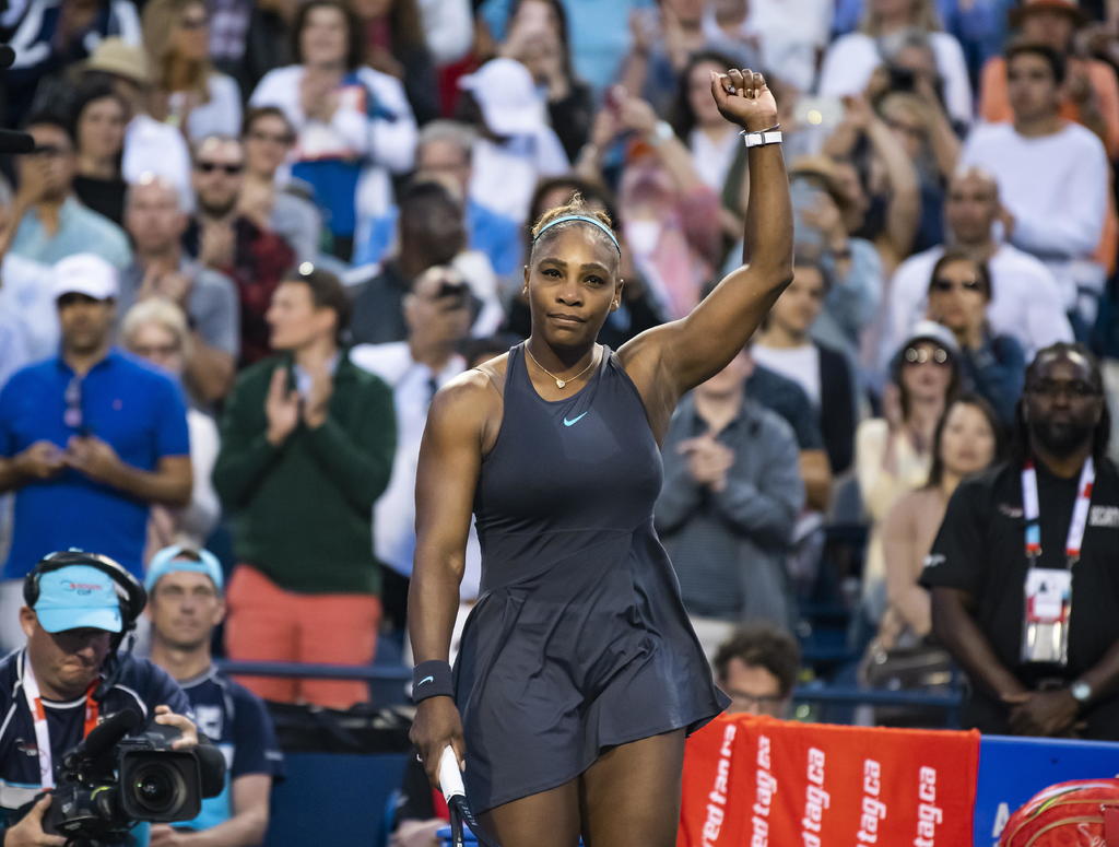  La tenista estadounidense Serena Williams se retiró lesionada este domingo de la final del Premier 5 de Toronto (Canadá) tras sólo 19 minutos de juego y cuando perdía 1-3 ante la joven canadiense Bianca Andreescu. (ARCHIVO)