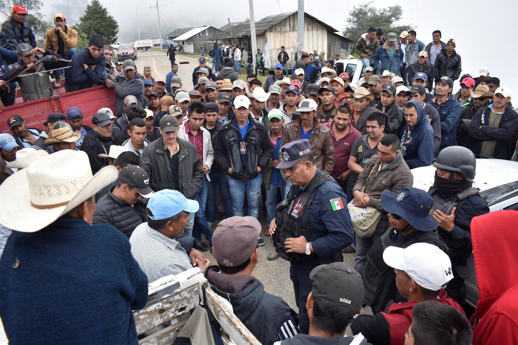 El gobernador de Guerrero, Héctor Astudillo Flores, lamentó que la mala operación del Programa Piloto de Fertilizantes haya traído como consecuencia un “desgaste social y político” entre los involucrados. (ARCHIVO)