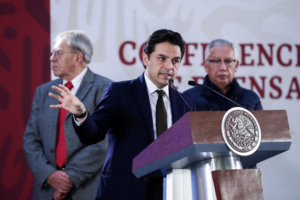 El director General del IMSS, Zoé Robledo, visitó Coahuila para anunciar una inversión de 1,400 millones de pesos. (ARCHIVO)