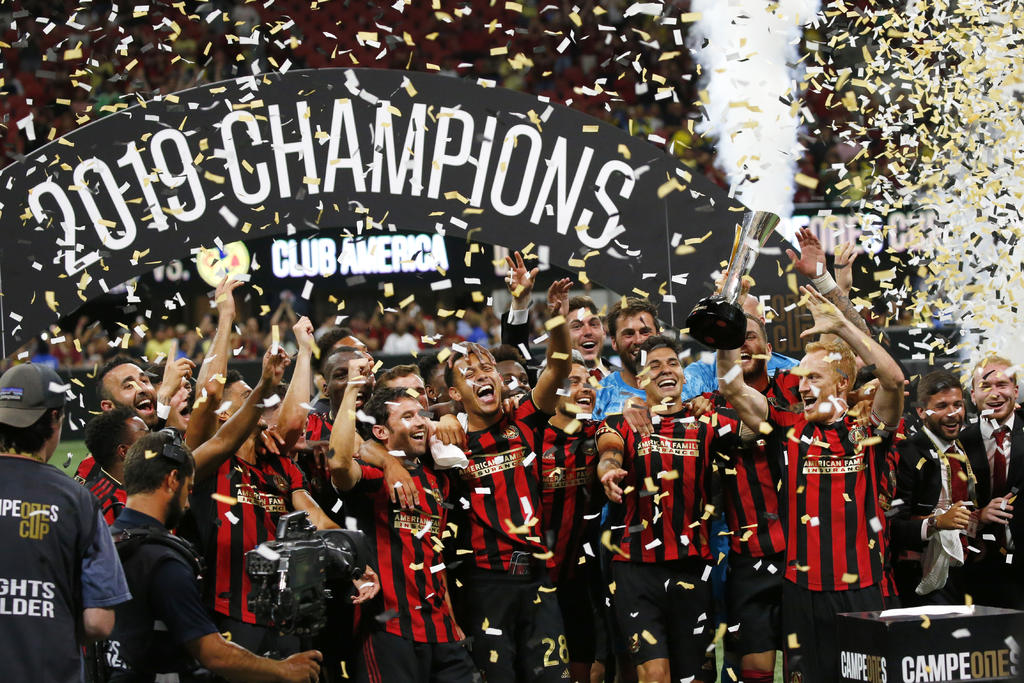 Atlanta United se adjudicó el trofeo amistoso de la Campeones Cup tras imponerse 3-2 sobre América. (AP)