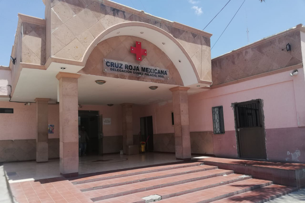 El lesionado fue trasladado a las instalaciones de la Cruz Roja de Gómez Palacio para su atención médica.