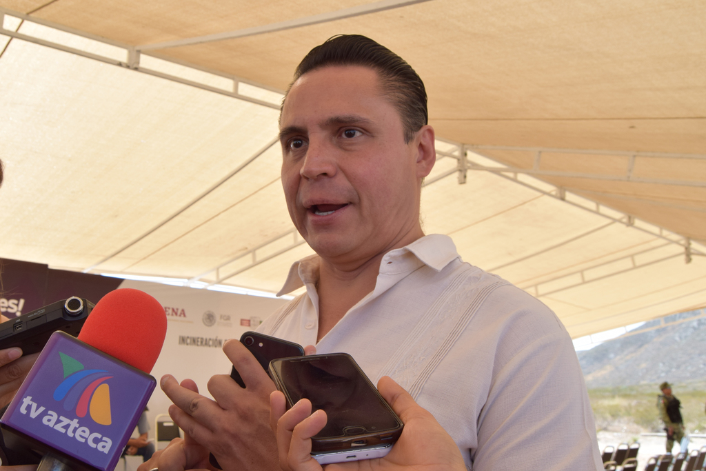 El secretario de Seguridad, José Luis Pliego, fue entrevistado ayer jueves en el evento de quema de enervantes en Torreón.