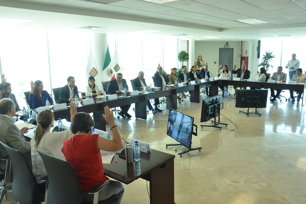 Por 'mayoría de votos' aprobaron en sesión de Cabildo el estado financiero correspondiente al mes de julio pasado.