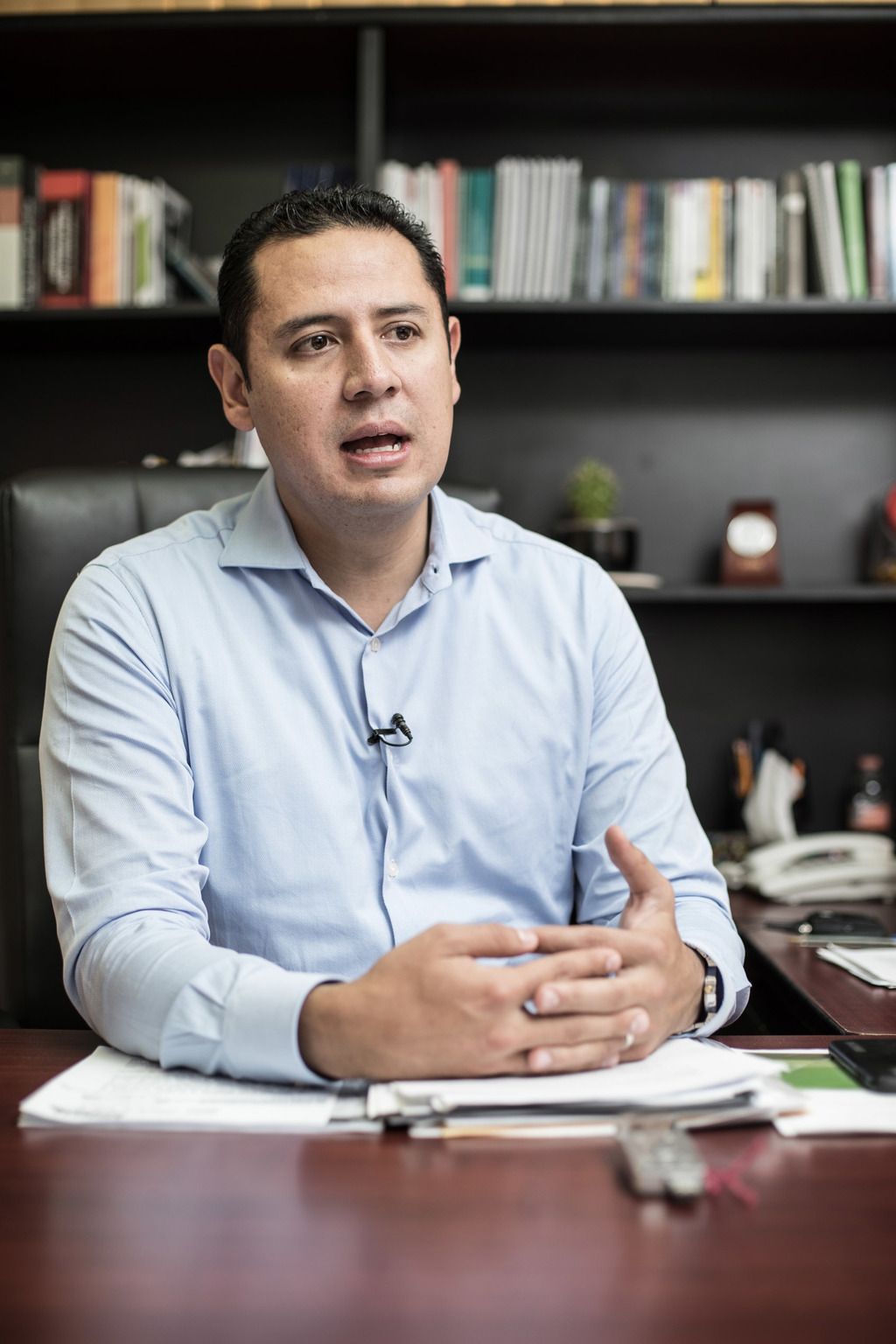 Ángel Ávila, dirigente del PRD, pidió ayuda a los partidos, sociedad civil y beneficiarios para denunciar anomalías. (AGENCIAS)