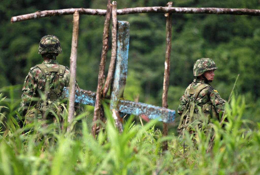 El Ejército señaló que los dos soldados heridos, cuyas identidades no precisó, se encuentran estables en el hospital, donde siguen recibiendo atención médica. (ARCHIVO)

