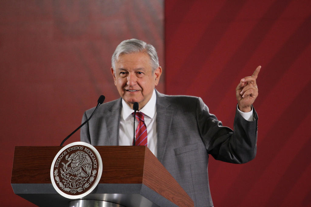 López Obrador explicó que el propósito es ayudar porque hay una deuda con los trabajadores del estado, de pensiones. (NOTIMEX)