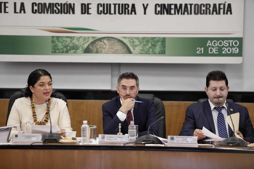 La diputada morenista Inés Parra Juárez aseguró que había un 'desequilibrio financiero y presupuestal', que atribuyó a que no ha presentado un programa de cultura con 'pronósticos y objetivos' y acusó a Mayer de 'manosear el presupuesto de Cultura'. (EL UNIVERSAL)