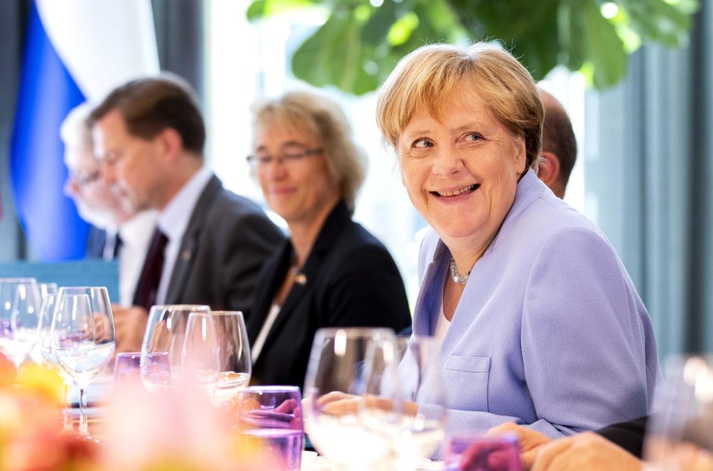 El almuerzo de trabajo se realizó al tiempo que la propia Alemania se enfila a incumplir sus propias metas de emisiones para 2020 por un margen amplio. (EFE)