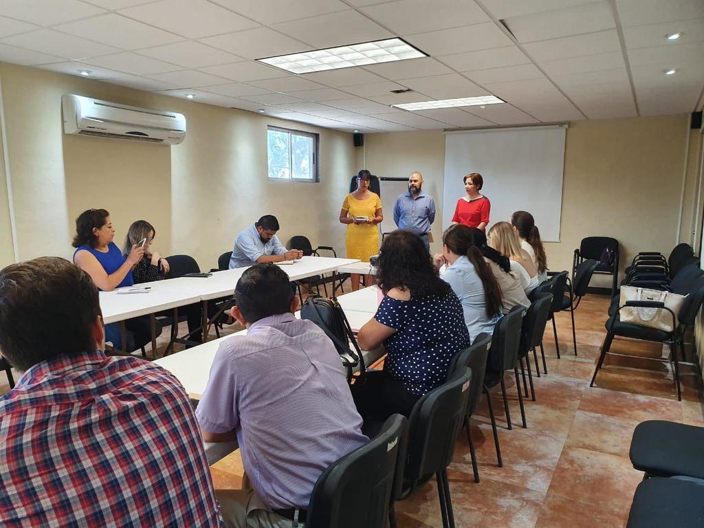 El taller fue impartido por la Fiscalía General del Estado (FGE), organizado por la Dirección General de Derechos Humanos de la Secretaría de Gobierno de Coahuila y dirigido a empleados de dicha procuraduría. (EL SIGLO DE COAHUILA)