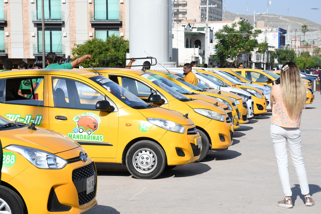 Reitera el alcalde Jorge Zermeño que buscarán acuerdos con taxistas en el tema Uber, pero operativos especiales son inviables. (EL SIGLO DE TORREÓN)