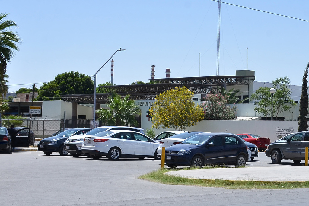 Serán aproximadamente 200 millones de pesos los que se invertirán en la construcción del nuevo Centro de Gobierno para Torreón; podría instalarse en el antiguo edificio del Hospital Militar. (EL SIGLO DE TORREÓN)