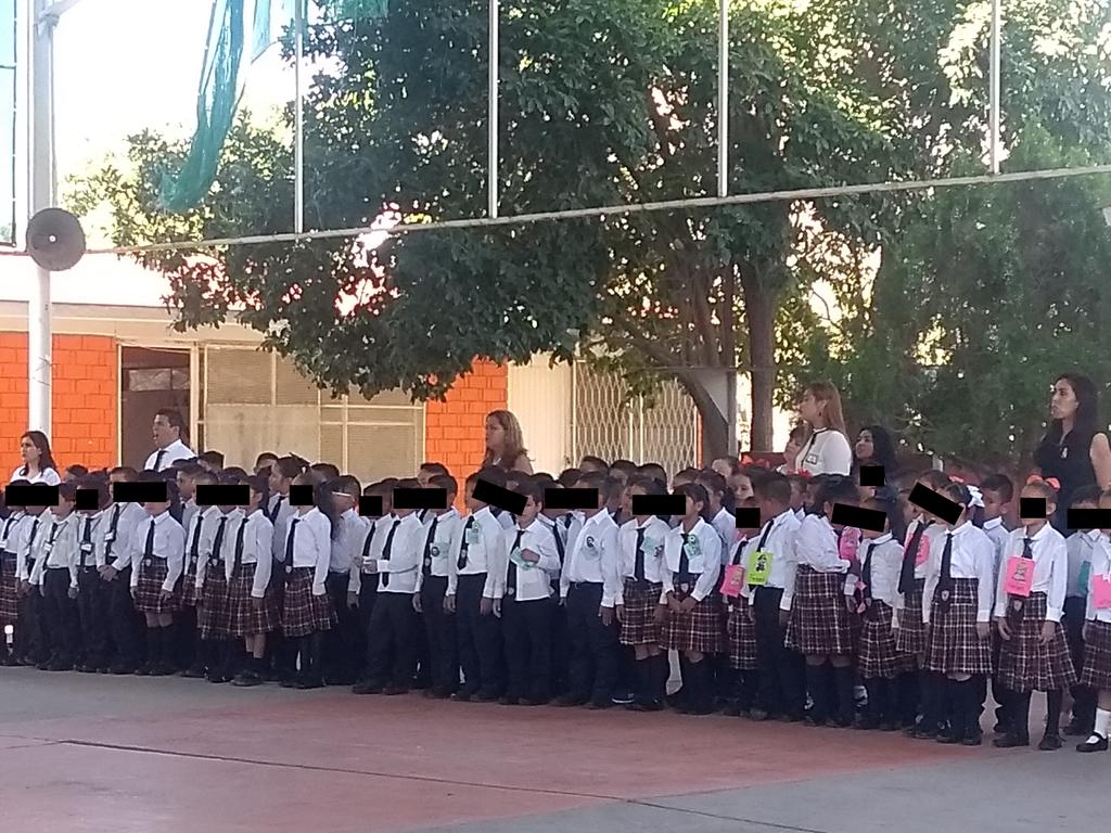 En la escuela primaria Lázaro Cárdenas de las colonia Las Alamedas autoridades estatales, municipales y educativas oficializaron el inicio del ciclo escolar 2019-2020. (EL SIGLO DE TORREÓN)