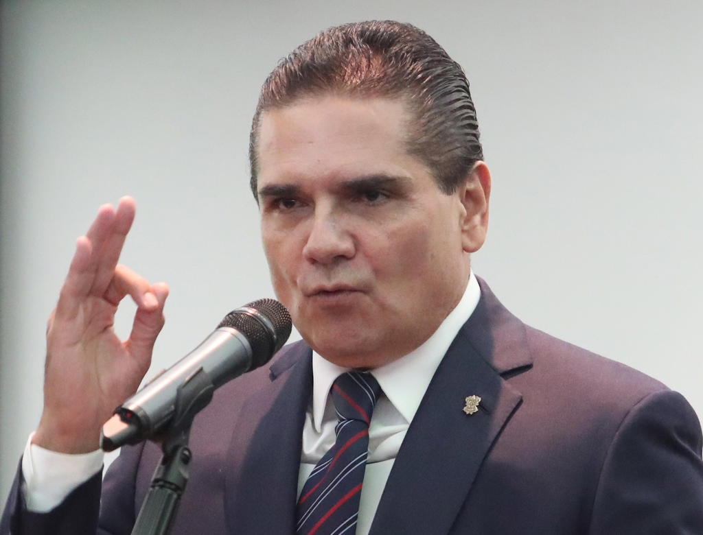 Aureoles Conejo criticó que se hable de 'pacificar al país' o al estado, 'porque en Michoacán no hay guerra'. (ARCHIVO)