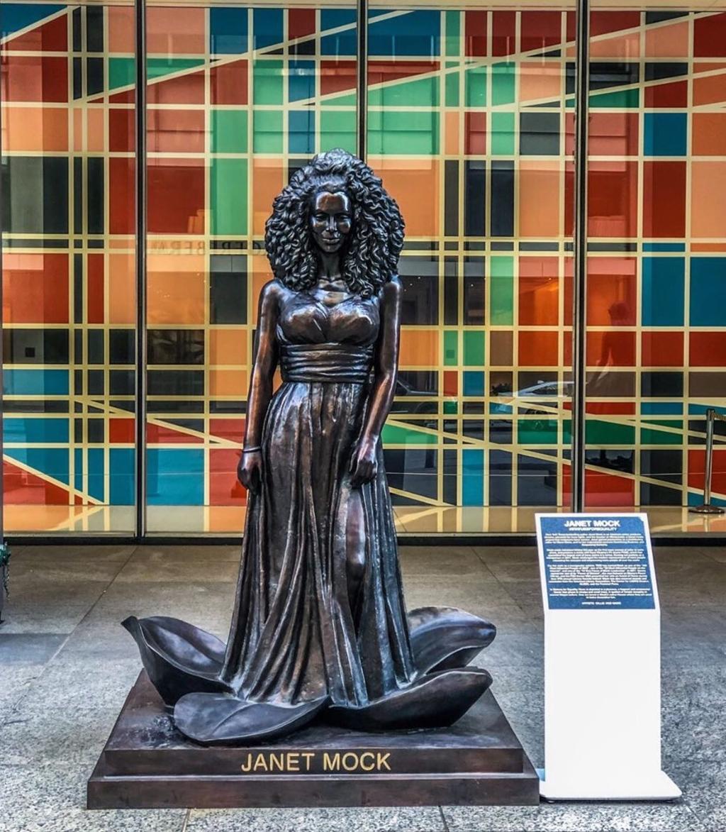 'Statues for Equality' (Estatuas por la Igualdad) inauguró este lunes en Nueva York la exhibición de esculturas de diez famosas mujeres. (ESPECIAL)