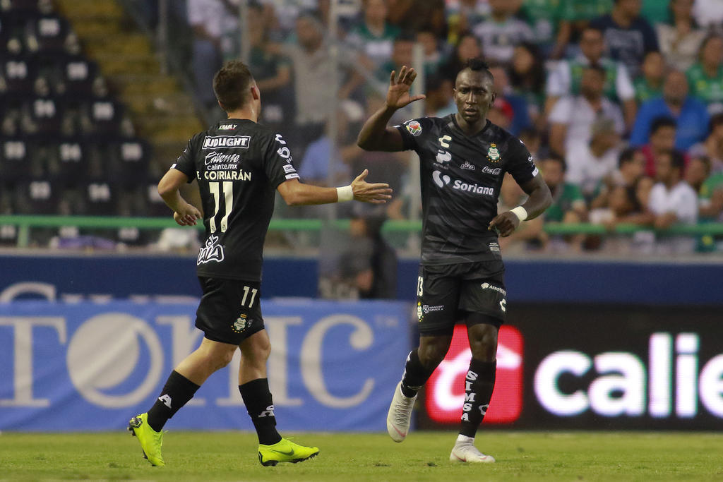 Eryc Castillo anotó el segundo gol de Santos Laguna, dándole el empate a los Guerreros. (JAM MEDIA)