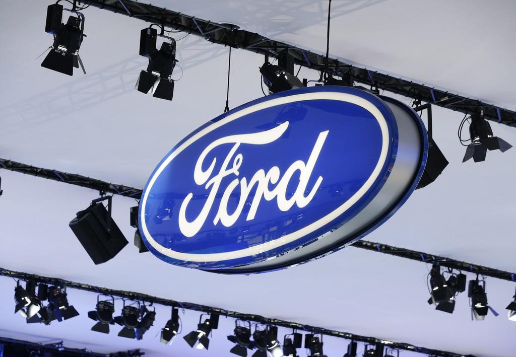 El Grupo Ford anunció este viernes cuatro llamadas a revisión en Norteamérica que afectan a un total de 665,154 vehículos por problemas con los asientos, el sistema de dirección, los frenos y las baterías. (ARCHIVO)