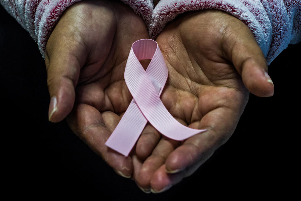 Según los hallazgos, todos los tipos de THM, excepto los estrógenos vaginales tópicos, están asociados con un mayor riesgo de cáncer de mama. (ARCHIVO)