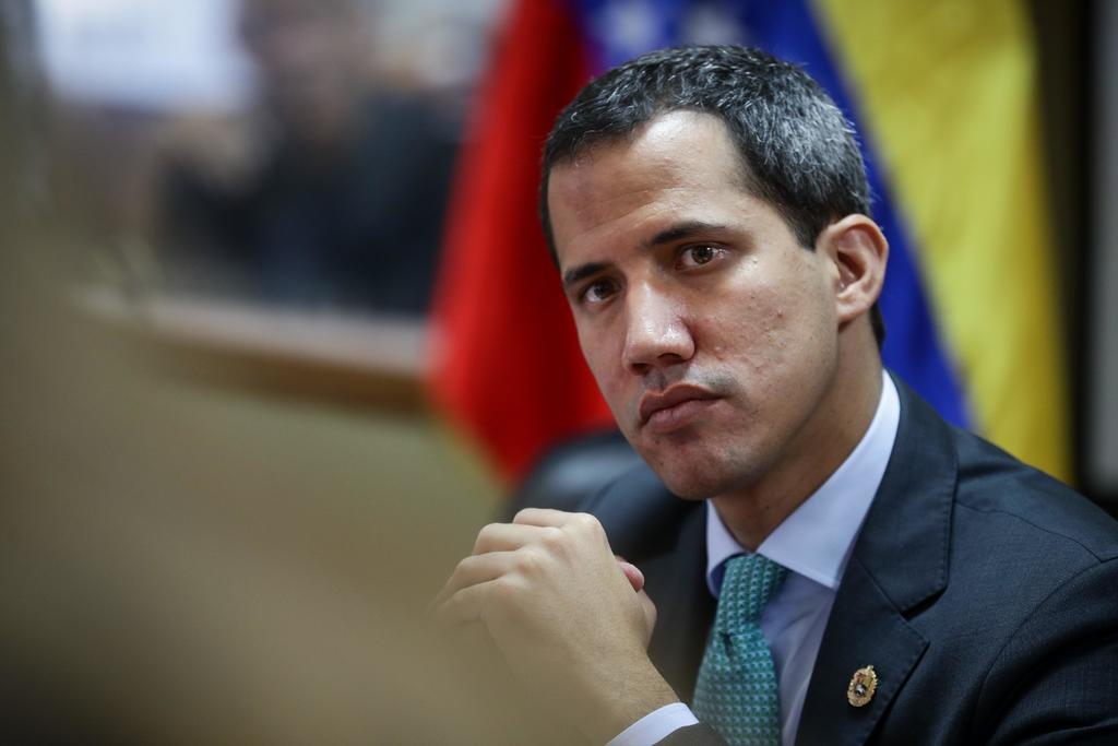 El anuncio de Guaidó se da pocos días después que Duque acusara al gobierno de Maduro de dar albergue a los disidentes FARC. (EFE)