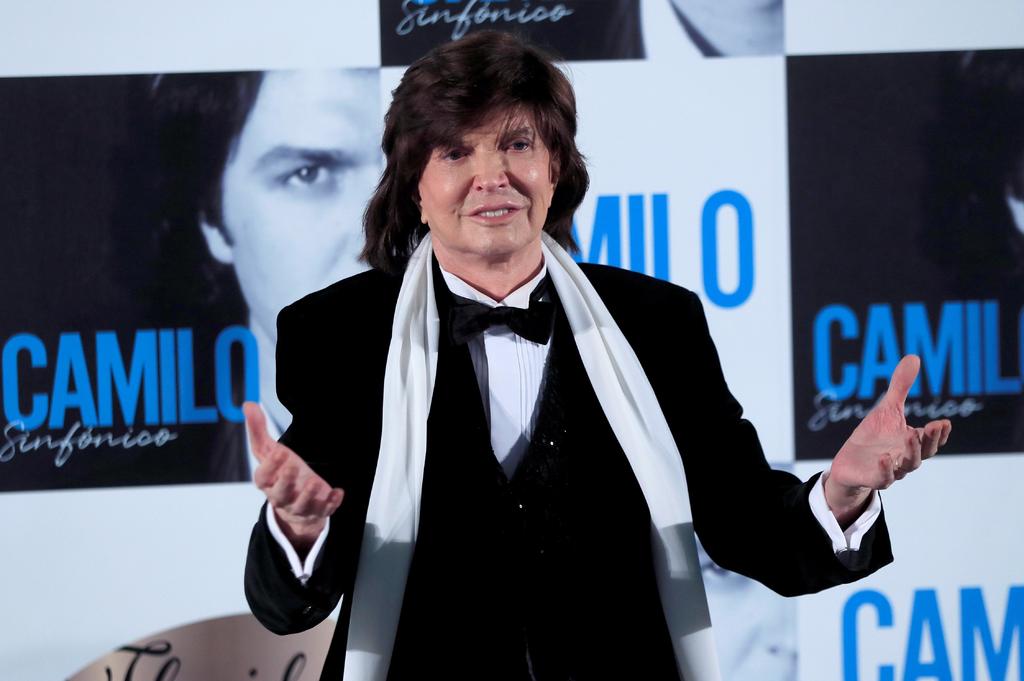 Luto. A través de sus redes sociales, ayer se anunció la muerte del cantante español, Camilo Sesto, tenía 72 años. (ARCHIVO)