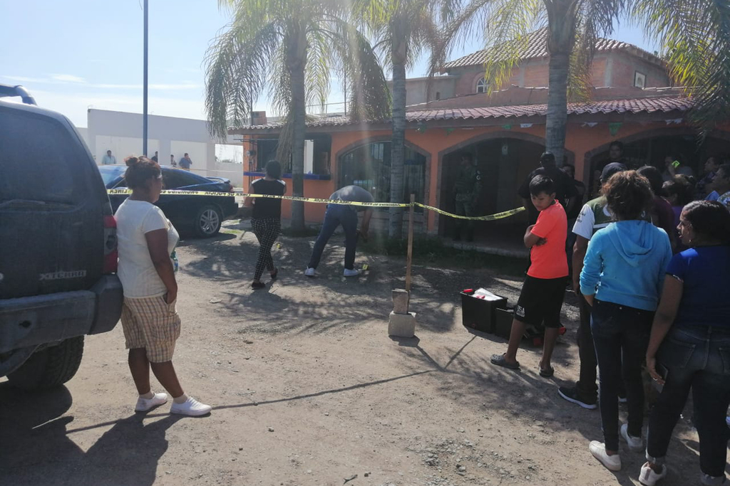 Asesinan a hombre en expendio de Matamoros, le propinaron dos disparos en la espalda baja. (EL SIGLO DE TORREÓN)
