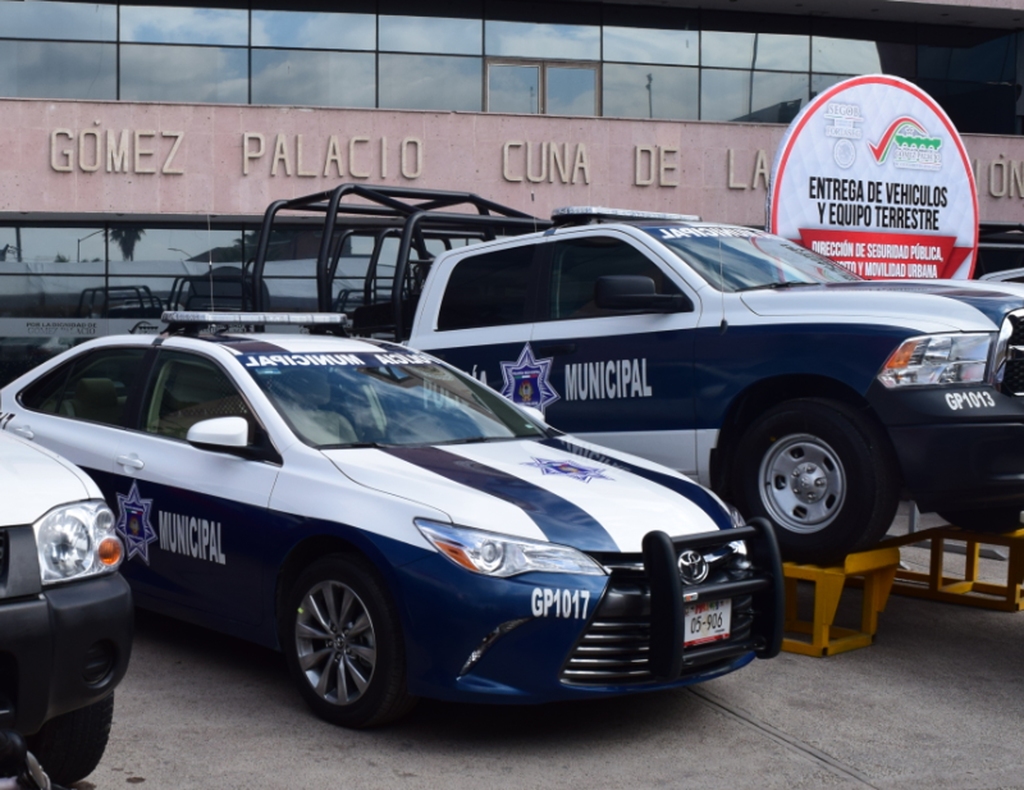 Fontecilla aclaró que no hubo omisión, y que lo que falta por pagar de las patrullas es la segunda aportación que están por recibir. (EL SIGLO DE TORREÓN)