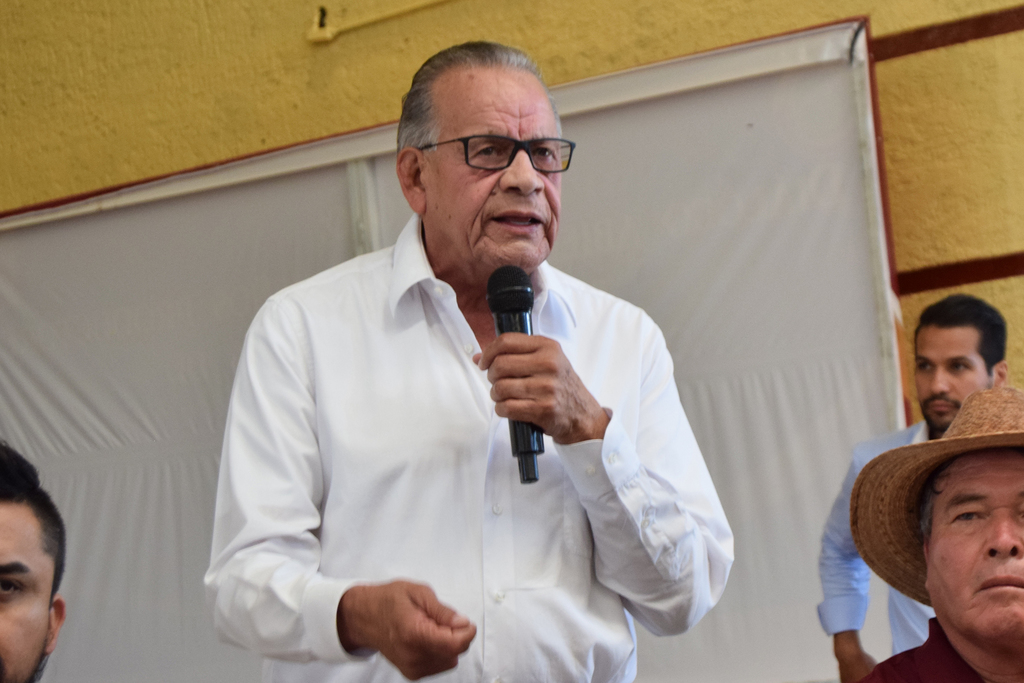 El político Jesús Contreras acusó que lo sucedido en el despepite fue orquestado por el Gobierno del estado. (EL SIGLO DE TORREÓN/MARY VÁZQUEZ)