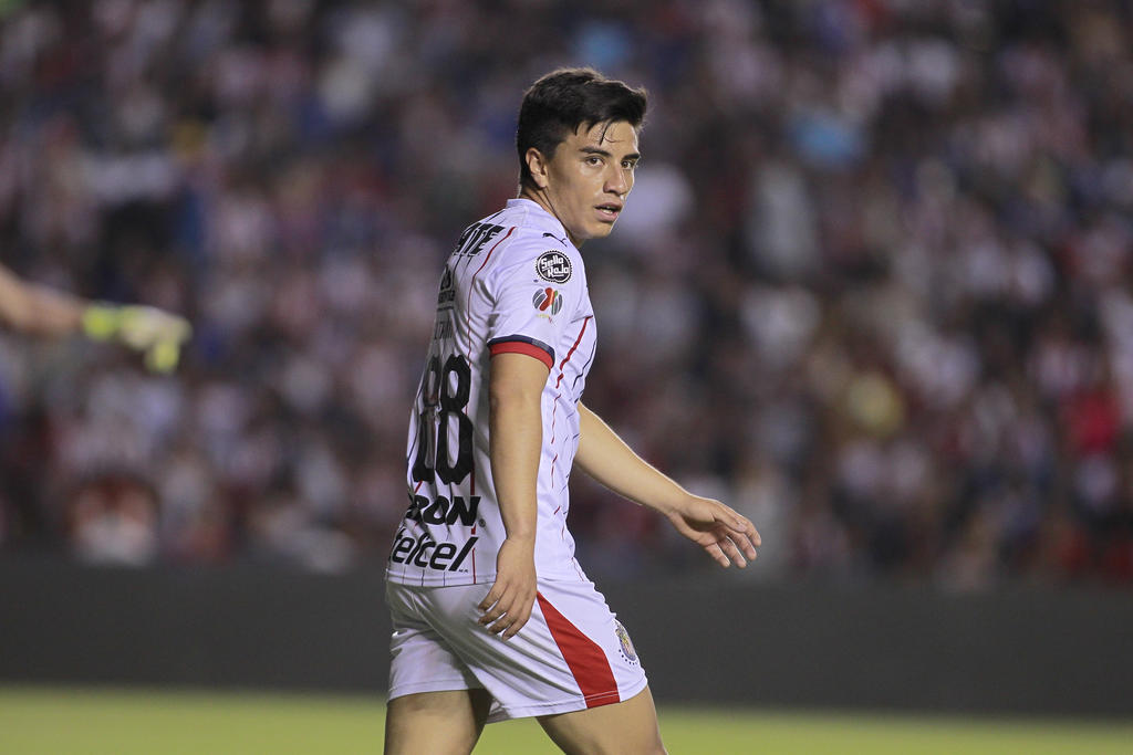 Fernando Beltrán es un futbolista salido de las fuerzas básicas del Guadalajara. (ARCHIVO)