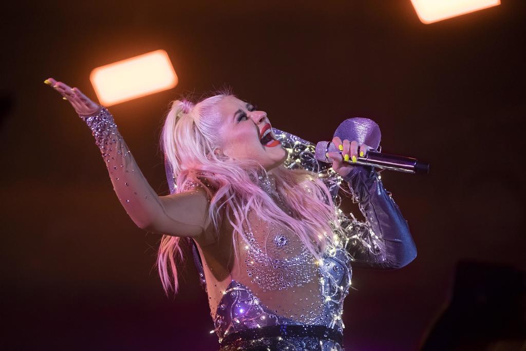 Christina Aguilera anunció tres conciertos en México dentro del The X Tour.  (ARCHIVO)
