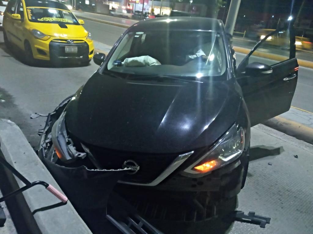 El protagonista de la accidente se identificó como Javier Hernán de 54 años de edad, conductor de un vehículo de la marca Nissan, línea Sentra, en color negro, modelo 2017.
