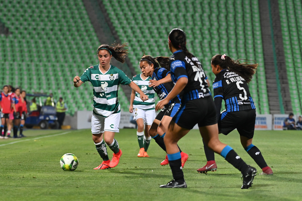 La última ocasión que el Santos Laguna Femenil triunfó en casa fue el pasado 25 de marzo, cuando derrotaron 2-1 al Querétaro. (ARCHIVO) 