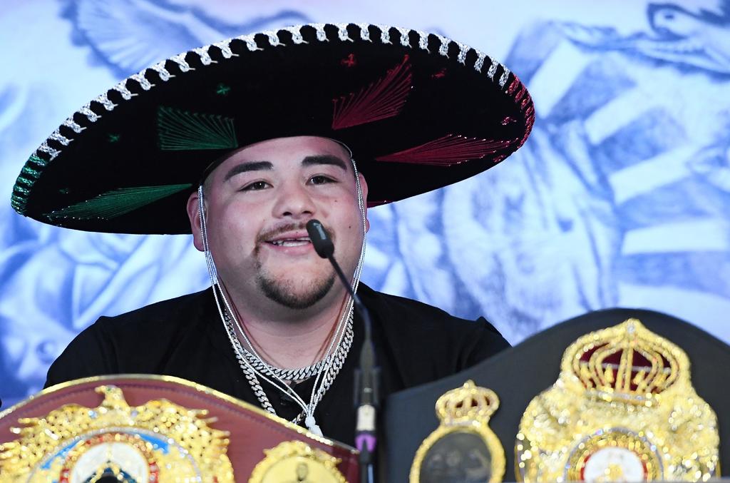 El corpulento boxeador mexicano está por iniciar esta semana los entrenamientos de cara al segundo combate con Joshua. (ARCHIVO)
