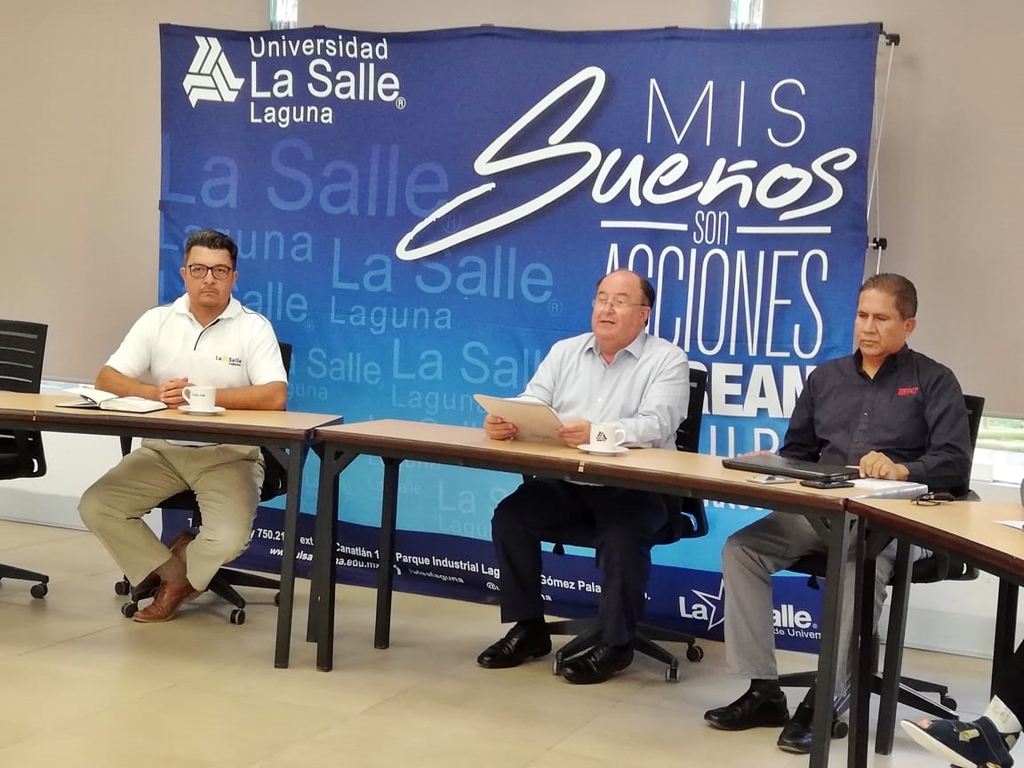 Integrantes del comité organizador y los anfitriones de ULSA Laguna, dieron a conocer los detalles del tradicional torneo. (ESPECIAL) 
