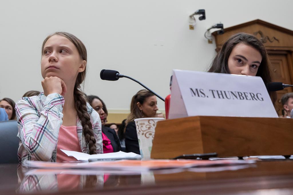“Quiero que escuches a los científicos. Y quiero que te unas a la ciencia. Y luego quiero que actúes”, dijo la joven ambientalista Greta Thunberg. (EFE)
