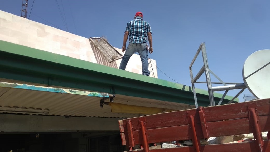 Realizan acciones de mantenimiento al Mercado Juárez como parte del plan de mejoras proyectado para este año. (VIRGINIA HERNÁNDEZ)