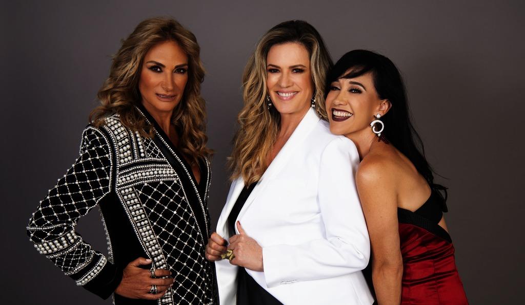 Juntas. Adela Micha, Rebecca de Alba y Susana Zabaleta se presentarán en Torreón con su conferencia espectáculo. (CORTESÍA) 