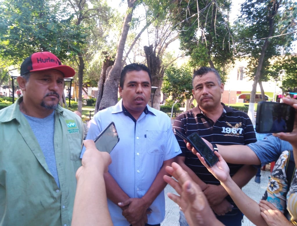 Felipe Guerrero y José Guadalupe Vitela dijeron que no respaldan a Bruno de la Cruz. (EL SIGLO DE TORREÓN)