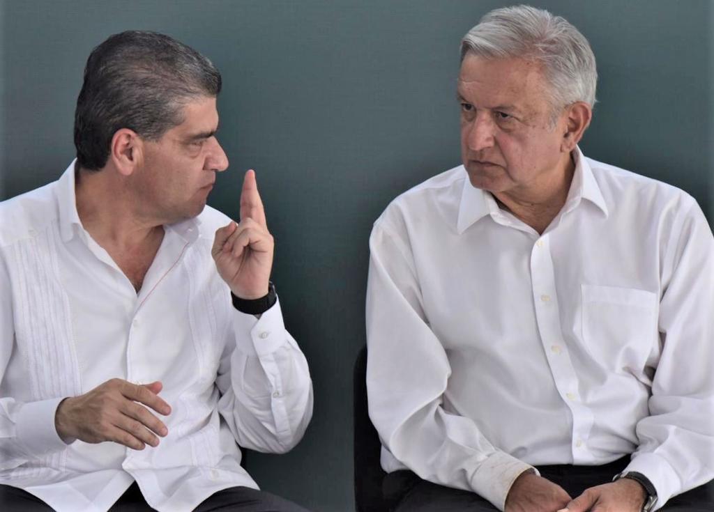 
Cuando el presidente López Obrador presento al gobernador del estado, Miguel Ángel Riquelme Solís, una multitud lo abucheó mientras otra gritaba a todo pulmón su apellido, como muestra de apoyo. (EL SIGLO COAHUILA)