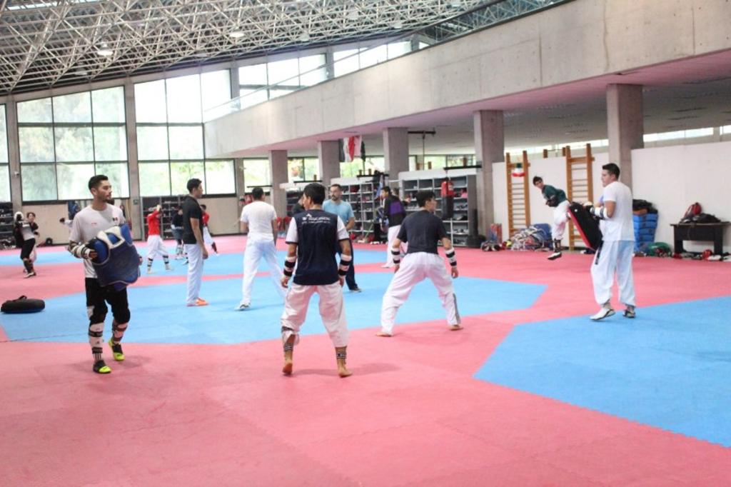Los taekwondoínes concentrados son quienes ganaron el primer lugar del Selectivo Nacional Sub-21.(CORTESÍA)