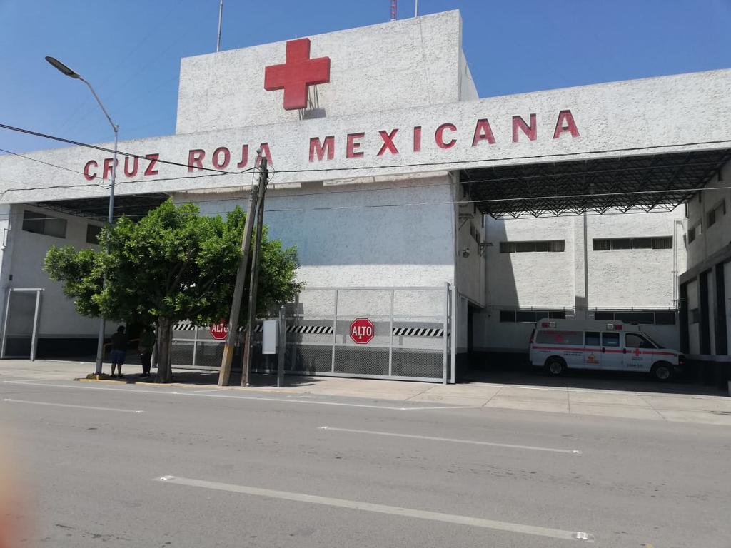 De madrugada dos jóvenes ingresaron a las instalaciones de la Cruz Roja de Torreón, ambos apuñalados, en diferente puntos de la ciudad. (ARCHIVO)