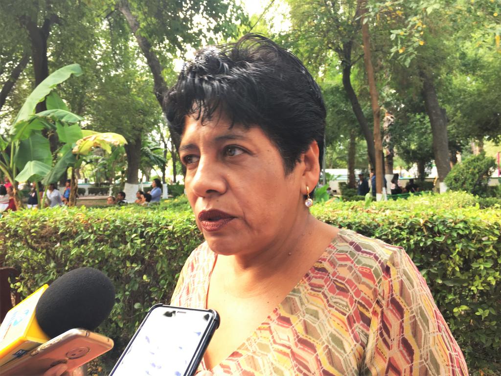 La diputada por el distrito 02 de Gómez Palacio no descartó que se pudiera insistir en el tema en el Congreso de la Unión, pues dijo que apoyará todo lo que sea en beneficio de la región lagunera. (EL SIGLO DE TORREÓN)
